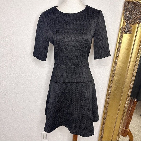 Club Monaco Regan Scuba Fit & Flare Mini Dress in Black Size 2 $198.50 - Picture 9 of 9